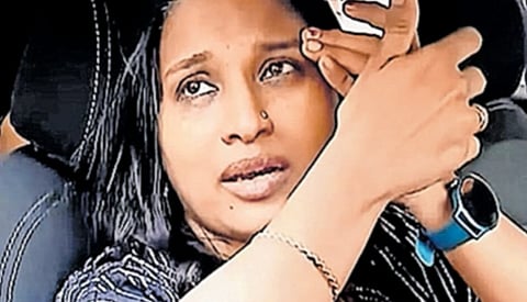 bribe arrest