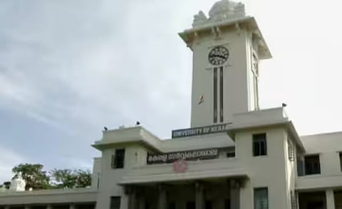 Kerala University Syndicate meeting in complete chaos, Issues affecting students weren't considered