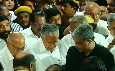 VS Achuthanandan : വി എസിന് എന്നും പ്രിയപ്പെട്ട ഡി സി ഓഫീസ് : ഇനിയൊരു തിരിച്ചു വരവില്ല..