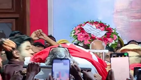 v s achuthanandan
