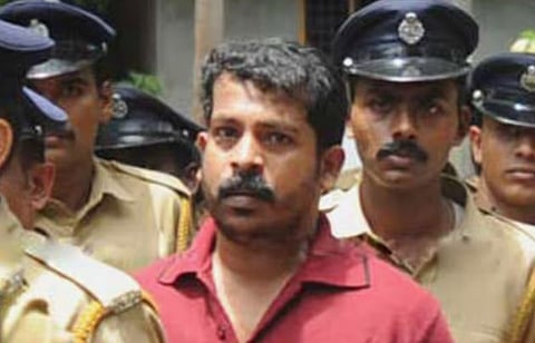 TP case : ജാമ്യ വ്യവസ്ഥ ലംഘിച്ചു: ടി പി ചന്ദ്രശേഖരൻ വധക്കേസ് പ്രതി കൊടി സുനിയുടെ പരോൾ റദ്ദാക്കി