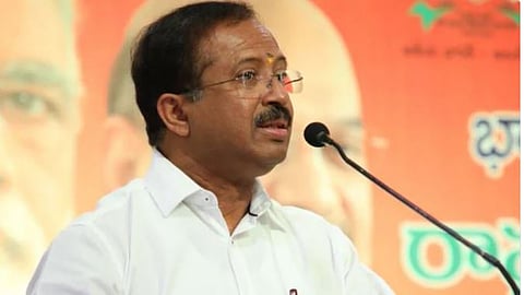 v muraleedharan