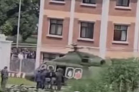 Protests : പാർലമെൻ്റിനടക്കം തീയിട്ട് പ്രതിഷേധക്കാർ : രാജിക്ക് പിന്നാലെ കെ പി ശർമ്മ ഒലി കാഠ്മണ്ഡു വിട്ടു, എയർ ഇന്ത്യ വിമാനങ്ങൾ റദ്ദാക്കി
