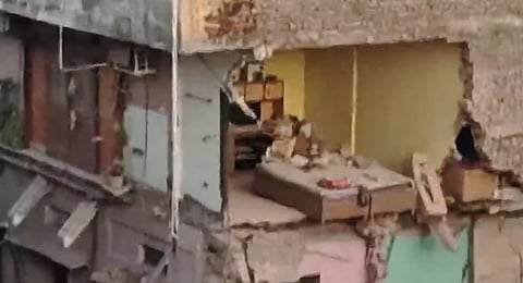 Building collapse : വടക്കൻ ഡൽഹിയിലെ സബ്സി മണ്ടിയിൽ 4 നില കെട്ടിടം തകർന്നു: ആളപായമില്ല
