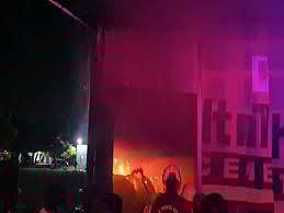 Fire breaks out 