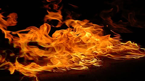 fire breaks out 
