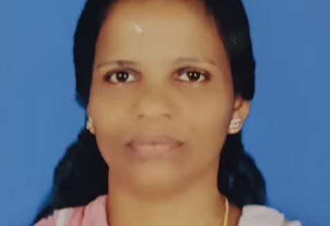 Burn injuries : 'ഞാൻ വരാം': വാട്സാപ്പ് സ്റ്റാറ്റസിന് പിന്നാലെ സ്ത്രീയെ വീടിനുള്ളിൽ പൊള്ളലേറ്റ് മരിച്ച നിലയിൽ കണ്ടെത്തി