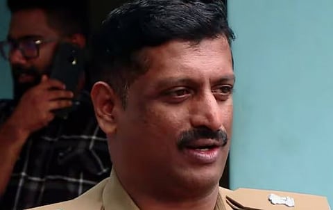 SFI : SFI മുൻ ജില്ലാ പ്രസിഡൻ്റിന് പോലീസ് മർദ്ദനമേറ്റ സംഭവം: സംസ്ഥാന സർക്കാരിനോട് വിശദീകരണം തേടി ഹൈക്കോടതി