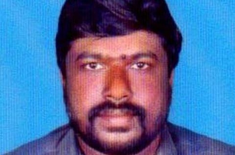 High Court : ശ്രീലങ്കക്കാരുടെ മകനായി ജനിച്ച് ഇന്ത്യയിൽ വളർന്നു, 34 വർഷത്തിന് ശേഷം 'രാജ്യമില്ലാത്തവൻ' എന്ന് പ്രഖ്യാപിക്കപ്പെട്ടു : മദ്രാസ് ഹൈക്കോടതിയെ സമീപിച്ച് യുവാവ്