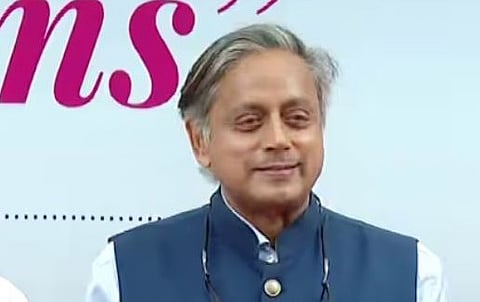 Raj Bhavan : 'രാജ്ഭവൻ ലോക്ഭവൻ ആകണം': ശശി തരൂർ MP, പിന്തുണച്ച് ഗവർണർ 