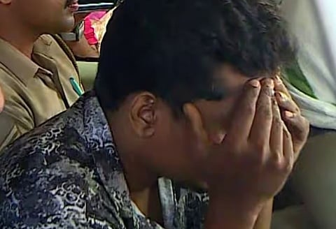 Theft : പറമ്പിൽ ബസാറിൽ വീട് കുത്തി തുറന്ന് 25 പവൻ സ്വർണ്ണം മോഷ്ടിച്ചു : പ്രതി അറസ്റ്റിൽ