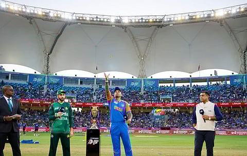 Suryakumar : 'ഒരു ചാമ്പ്യൻ ടീമിനും ഇതുവരെ ട്രോഫി നിഷേധിക്കപ്പെട്ടത് കണ്ടിട്ടില്ല, എൻ്റെ ടീമാണ് എൻ്റെ യഥാർത്ഥ ട്രോഫി : സൂര്യകുമാർ യാദവ്