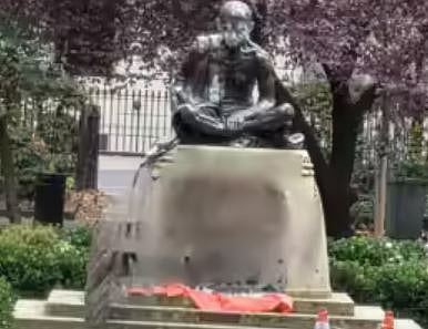Mahatma Gandhi : ഗാന്ധി ജയന്തിക്ക് 3 ദിവസം മുമ്പ് ലണ്ടനിൽ മഹാത്മാ ഗാന്ധിയുടെ പ്രതിമ നശിപ്പിക്കപ്പെട്ടു: അപലപിച്ച്  ഇന്ത്യ