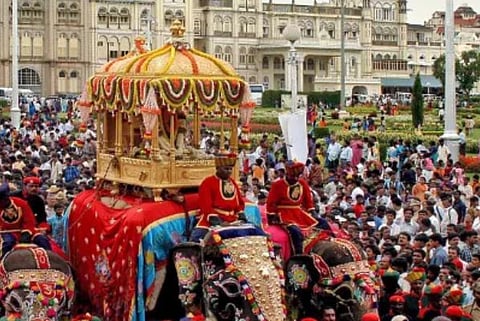 Mysuru Dasara : മൈസൂരു ദസറ ആഘോഷങ്ങൾ വിജയദശമി ഘോഷ യാത്രയോടെ മഹത്തായ സമാപനത്തിലേക്ക്