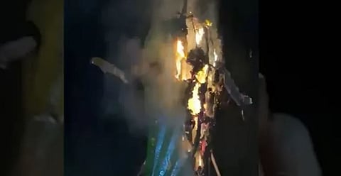 JNU : രാവണനാക്കി കത്തിച്ചത് ഉമർ ഖാലിദ് ഷർജീൽ ഇമാം എന്നിവരുടെ കോലം :  JNUവിൽ വൻ സംഘർഷം