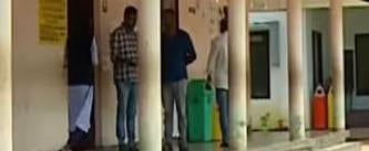 Schools : 'വയനാട്ടിലെ സ്കൂളിൽ പഠിപ്പിക്കാൻ അധ്യാപകരില്ല, ദയനീയ കാഴ്ച്ച': T സിദ്ദിഖ് MLA