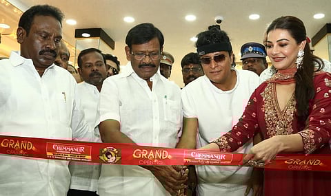 ബോബി ചെമ്മണൂര്‍ ഇന്റര്‍നാഷണല്‍ ജ്വല്ലേഴ്‌സിന്റെ ആവടി ഷോറൂം പ്രവര്‍ത്തനമാരംഭിച്ചു

