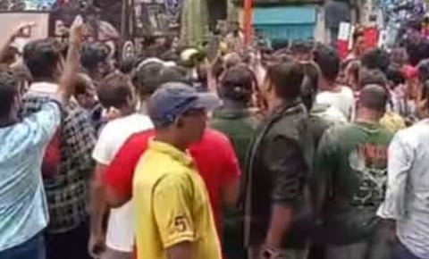 DCP : ഒഡീഷയിൽ വിഗ്രഹ നിമജ്ജന ഘോഷ യാത്രയ്ക്കിടെ സംഘർഷം : DCPയടക്കം 6 പേർക്ക് പരിക്ക്