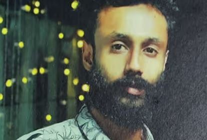 Kidnapped : കോഴിക്കോട് യുവാവിനെ തട്ടിക്കൊണ്ട് പോയി : സംഘത്തിൽ സ്ത്രീയും