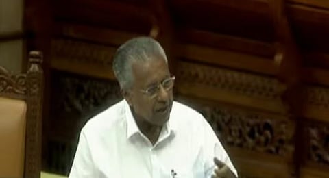 CM : 'സ്പീക്കറുടെ മുഖം മറച്ച പ്രതിഷേധം ഇതാദ്യം, എട്ടു മുക്കാലട്ടി പോലെ, നിശബ്‌ദ ജീവികളോട് എന്തിനാണ് പ്രതിഷേധം? പ്രതിപക്ഷം എന്താണ് ആവശ്യപ്പെടുന്നത് ?': പ്രതികരിച്ച് മുഖ്യമന്ത്രി