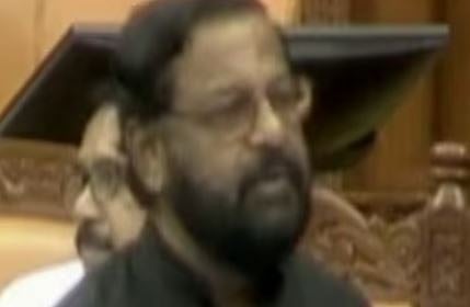 VD Satheesan : 'മാനസിക നില തെറ്റിയത് പോലെയുള്ള പ്രസ്താവന, ആണത്തവും തന്‍റേടവും ഉണ്ടെങ്കിൽ ആരോപണം തെളിയിക്കണം, ഇല്ലെങ്കിൽ രാഷ്ട്രീയ വനവാസത്തിന് പോകണം': VD സതീശനെതിരെ കടകംപള്ളി സുരേന്ദ്രൻ 