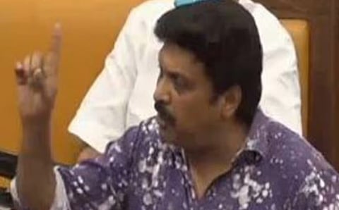 Kerala Assembly : 'സൂപ്പർ ഫാസ്റ്റ് വരെയുള്ള എല്ലാ KSRTC ബസുകളിലും ക്യാൻസർ രോഗികൾക്ക് സൗജന്യ യാത്ര': നിയമസഭയിൽ വമ്പൻ പ്രഖ്യാപനവുമായി ഗതാഗത മന്ത്രി