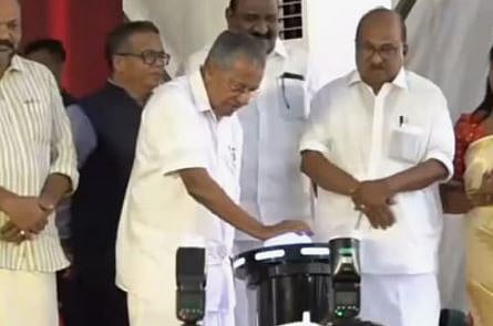 CM : കൊച്ചി വാട്ടർ മെട്രോയുടെ പുതിയ 2 ടെർമിനലുകൾ ഉദ്‌ഘാടനം ചെയ്ത് മുഖ്യമന്ത്രി