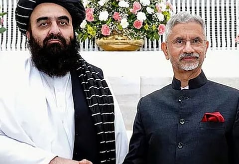 Taliban : 'എത്ര ധൈര്യം ഉണ്ട് ?': താലിബാൻ മന്ത്രിയുടെ പത്ര സമ്മേളനത്തിൽ വനിതാ മാധ്യമ പ്രവർത്തകരെ വിലക്കിയതിൽ പ്രതികരിച്ച് നേതാക്കൾ, 'സർക്കാരിന് പങ്കില്ലെ'ന്ന് വിദേശകാര്യ മന്ത്രാലയം