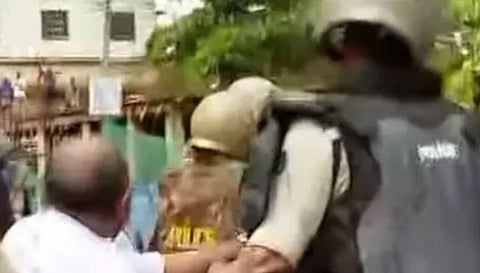 Shafi Parambil : ജല പീരങ്കി, ഉന്തും തള്ളും : ഷാഫി പറമ്പിലിന് മർദ്ദനമേറ്റ സംഭവത്തിൽ സംസ്ഥാന വ്യാപക പ്രതിഷേധം