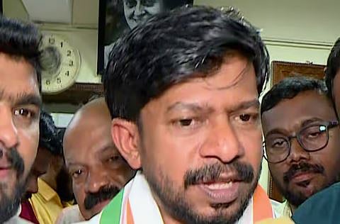 Youth Congress : 'കേരളത്തിലെ തെരുവുകൾ കത്തുന്ന സമരങ്ങളിലേക്ക് യൂത്ത് കോൺഗ്രസ് പോകും': ഒ ജെ ജനീഷ്