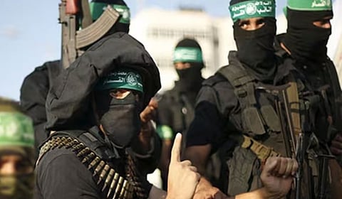 Hamas : സമാധാന കരാർ ലംഘനം : ഇസ്രായേൽ പിൻവാങ്ങിയതിന് പിന്നാലെ ആക്രമണം ആരംഭിച്ച് ഹമാസ്, 50ലേറെ പേർ കൊല്ലപ്പെട്ടു, 4 ഇസ്രായേലി ബന്ദികളുടെ മൃതദേഹങ്ങൾ കൂടി കൈമാറി