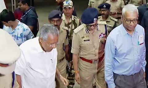 CM : മുഖ്യമന്ത്രി ബഹ്‌റൈനിൽ : പ്രവാസി മലയാളി സംഗമം നാളെ, പ്രതിപക്ഷ സംഘടനകൾ പരിപാടി ബഹിഷ്‌ക്കരിക്കും