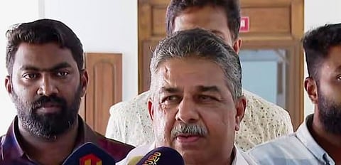 'G സുധാകരനെ തകർത്തിട്ട് ഒന്നും സാധിക്കാനില്ല, ചേർത്ത് പിടിക്കും, ഞങ്ങൾ നന്ദികെട്ടവർ അല്ല': സജി ചെറിയാൻ | Saji Cherian