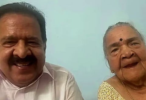 മുന്‍ പ്രതിപക്ഷ നേതാവ് രമേശ് ചെന്നിത്തലയുടെ മാതാവ് എന്‍. ദേവകിയമ്മ അന്തരിച്ചു | Ramesh Chennithala