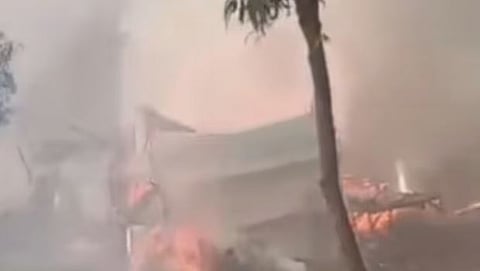 ഫത്തേപൂരിൽ പടക്ക ശാലയിൽ തീപിടിത്തം : 70-ഓളം കടകൾ കത്തി നശിച്ചു, ലക്ഷങ്ങളുടെ നാശനഷ്ടം | Fire