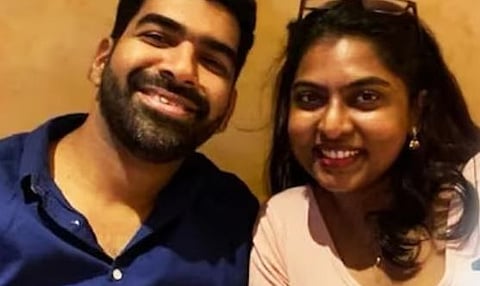 നവി മുംബൈയിലെ ഫ്ലാറ്റ് സമുച്ചയത്തിൽ വൻ തീപിടിത്തം: 3 തിരുവനന്തപുരം സ്വദേശികൾ ഉൾപ്പെടെ 4 പേർക്ക് ദാരുണാന്ത്യം | Fire