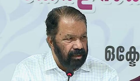 'സ്കൂൾ കായിക മേളയിൽ സ്വർണം നേടിയ വീടില്ലാത്ത 50 പേർക്ക് വീട് നിർമ്മിച്ച് നൽകും': മന്ത്രി V ശിവൻകുട്ടി | Sports