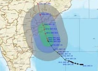 ബംഗാൾ ഉൾക്കടലിൽ 'മോൻതാ' തീവ്ര ചുഴലിക്കാറ്റ്: സംസ്ഥാനത്ത് ഇന്നും നാളെയും 8 ജില്ലകളിൽ യെല്ലോ അലർട്ട്, മഴ കടുക്കും | Cyclone Montha