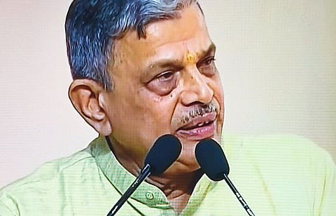 'RSSനെ നിരോധിക്കാൻ കഴിയില്ല, മുൻ അനുഭവങ്ങളിൽ നിന്ന് പഠിക്കണം': ഖാർഗെയുടെ പ്രസ്താവന തള്ളി ദത്താത്രേയ ഹൊസബലെ | RSS