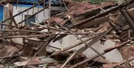 മലാപ്പറമ്പ് സ്കൂൾ കെട്ടിടം ഇടിച്ചു നിരത്തിയ കേസ്: മാനേജർ ഉൾപ്പെടെയുള്ളവരെ കോടതി കുറ്റ വിമുക്തരാക്കി | Demolition