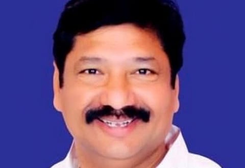 ആന്ധ്രാ പ്രദേശ് മദ്യ അഴിമതി കേസ്: YSRP നേതാവും മുൻമന്ത്രിയുമായ ജോഗി രമേഷ് അറസ്റ്റിൽ; SIT നടപടി മുഖ്യപ്രതിയുടെ മൊഴിയുടെ അടിസ്ഥാനത്തിൽ | Jogi Ramesh