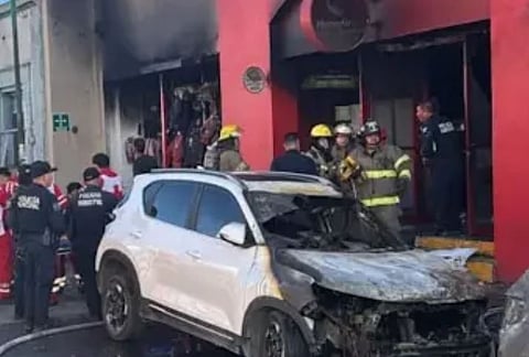 മെക്‌സിക്കോയിൽ സൂപ്പർമാർക്കറ്റിൽ സ്ഫോടനവും തീപിടിത്തവും: കുട്ടികൾ ഉൾപ്പെടെ 23 പേർക്ക് ദാരുണാന്ത്യം | Explosion