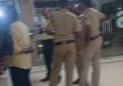 വർക്കല ട്രെയിൻ അതിക്രമം: കേരള എക്സ്പ്രസ്സിൽ സുരക്ഷയ്ക്ക് ഉദ്യോഗസ്ഥർ ഉണ്ടായിരുന്നില്ല; സുരക്ഷാ വീഴ്ച തുറന്നുകാട്ടി അധികൃതരുടെ വിശദീകരണം | Train attack