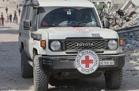 3 ഇസ്രയേലി ബന്ദികളുടെ മൃതദേഹങ്ങൾ കൈമാറി ഹമാസ് : തിരിച്ചറിയൽ നടപടികൾ നടക്കുന്നു | Hamas