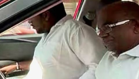 ശബരിമല സ്വർണ്ണക്കൊള്ള കേസ്: മുൻ ദേവസ്വം ബോർഡ് പ്രസിഡൻ്റ് എൻ. വാസുവിനെ SIT ചോദ്യം ചെയ്തു; അന്വേഷണം ഉന്നതങ്ങളിലേക്ക് | Sabarimala