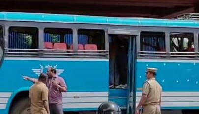 കളമശ്ശേരിയിൽ ഓടിക്കൊണ്ടിരുന്ന ബസിന് തീപിടിച്ചു | Bus