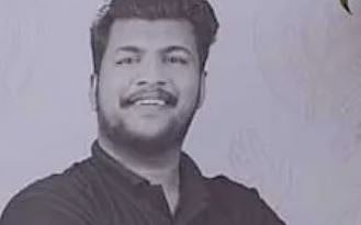 കൊടുവള്ളി ഉപജില്ലാ കലോത്സവ വേദിയിൽ ചോദ്യപേപ്പർ ചോർച്ച കേസിലെ പ്രതിയുടെ ഫോട്ടോ പതിച്ച പരസ്യ ബോർഡുകൾ: വിവാദം | Boards