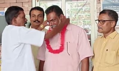 തൃക്കാക്കര CPIയിൽ വിഭാഗീയത: കൗൺസിലർ MJ ഡിക്സൺ രാജിവെച്ച് CPMൽ ചേർന്നു | CPI