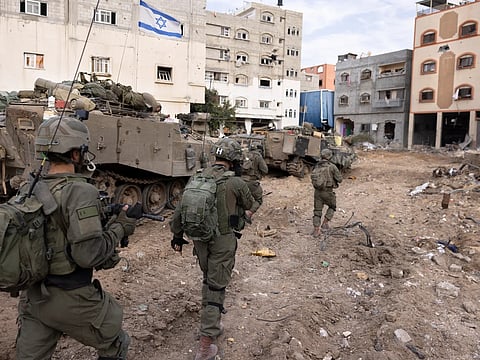 ഗസ്സയിൽ ഇസ്രായേലി സൈനികന്റെ മൃതദേഹം കണ്ടെത്തി: മരണസംഖ്യ ഉയരുന്നു; വെടിനിർത്തൽ ലംഘിച്ച് ആക്രമണം തുടരുന്നതായി റിപ്പോർട്ട് | Gaza
