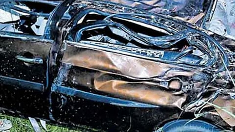 കാട്ടുപന്നി കുറുകെ ചാടി, കാർ മറിഞ്ഞു : പാലക്കാട്ട് 3 യുവാക്കൾക്ക് ദാരുണാന്ത്യം | Wild boar